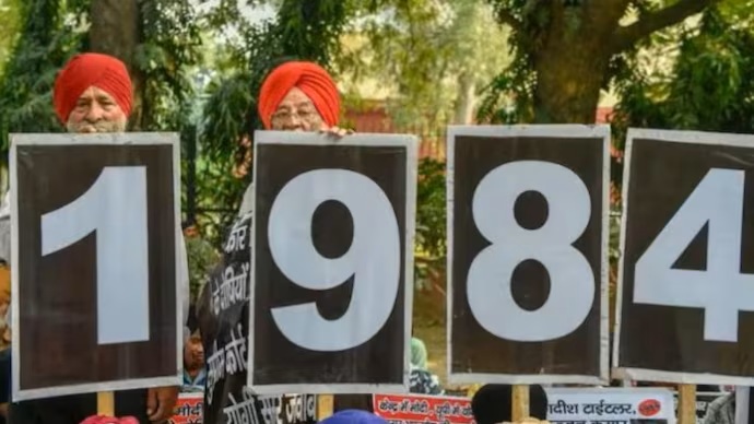 सिख विरोधी दंगों के दोषी की याचिका पर भी हुई सुनवाई